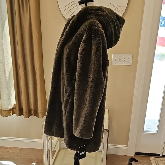 DKNY Olive Teddy Jacket - Picture 2 of 7